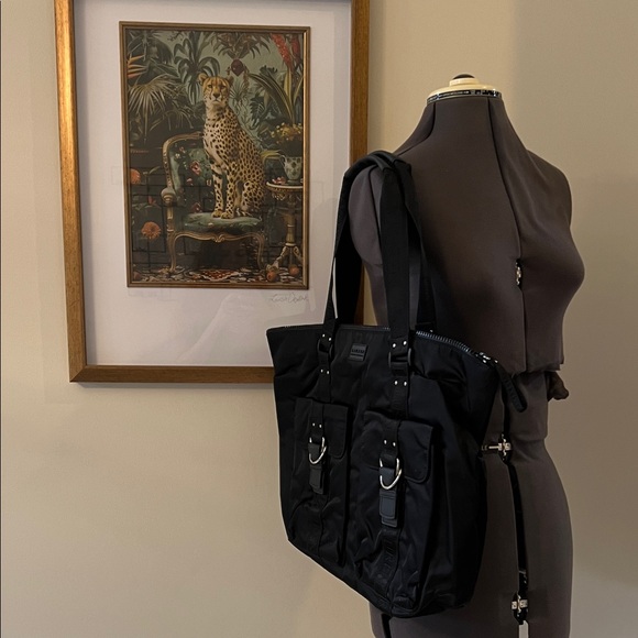 Ralph Lauren Black Messenger Bag - Picture 3 of 5